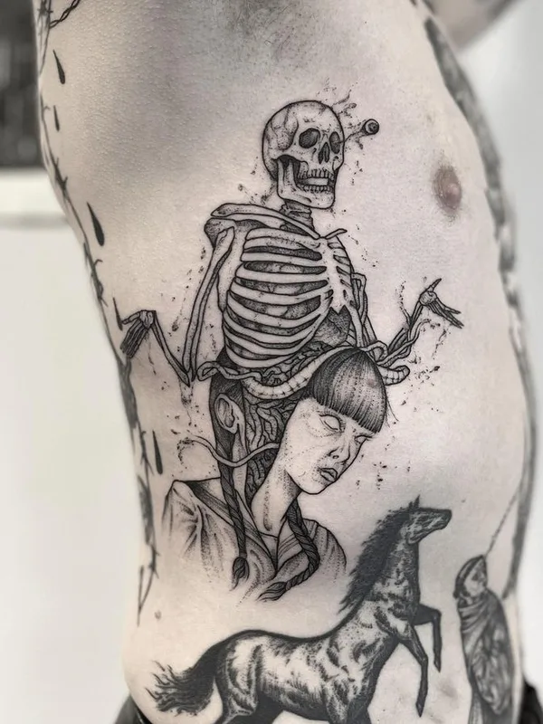 black blackwork татуировка на ribcage #72571 | Тату мастер weepandforfeit