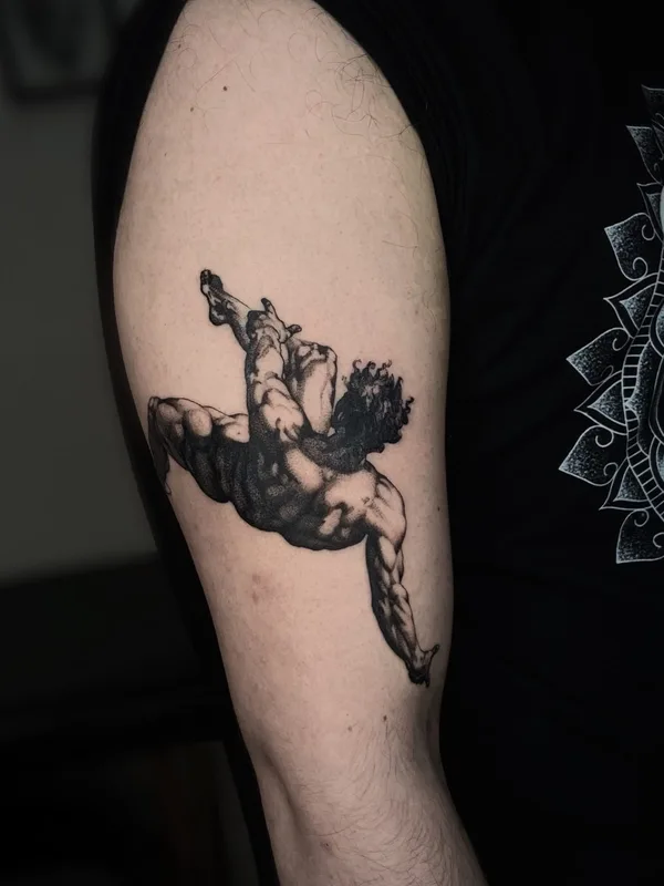 black and grey realism татуировка на bicep #59289 | Тату мастер Стас Крас
