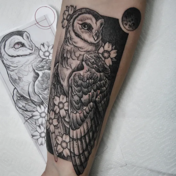 Graphic tattoo by Павел Ворон in Moscow