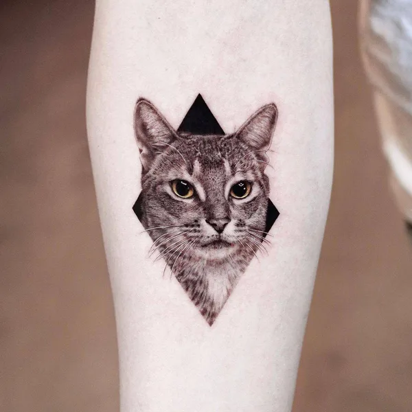 Micro Realism tattoo by Yeono in Los Angeles