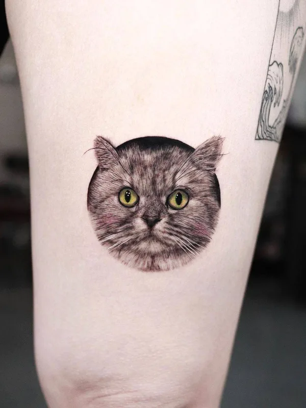 color realism tattoo on thigh #34104 | Tattoo Artist Yeono