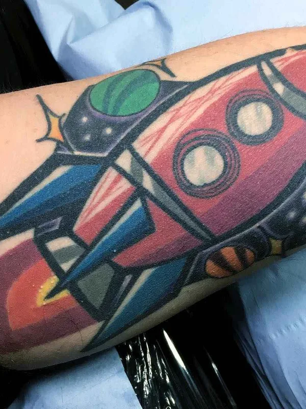 color new school татуировка на forearm #16557 | Тату мастер Mike Boyd