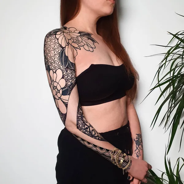 Ornamental tattoo by Pavel Parafiev in Ростов-на-Дону
