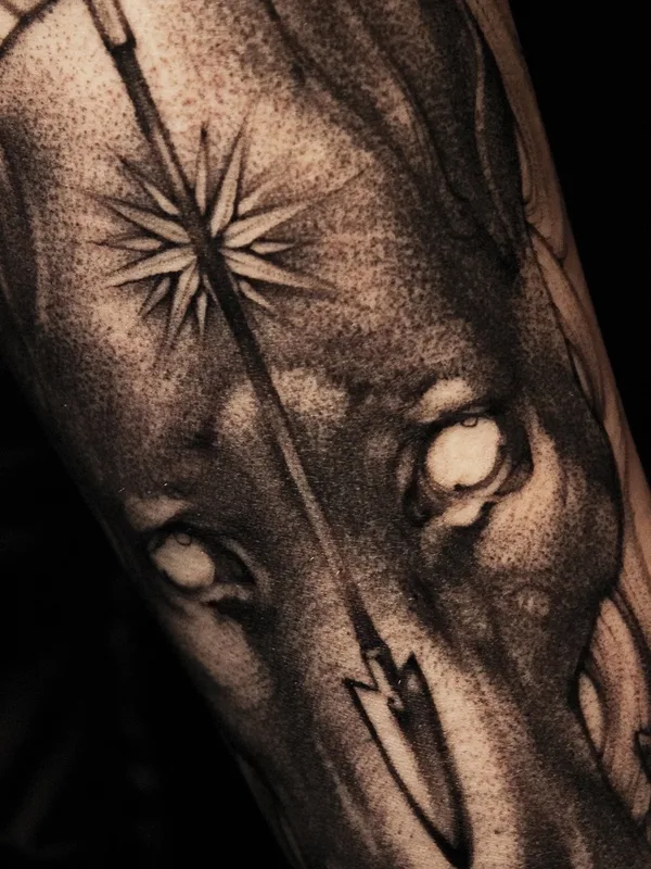 black and grey blackwork татуировка на forearm #65704 | Тату мастер Полина Гаевская