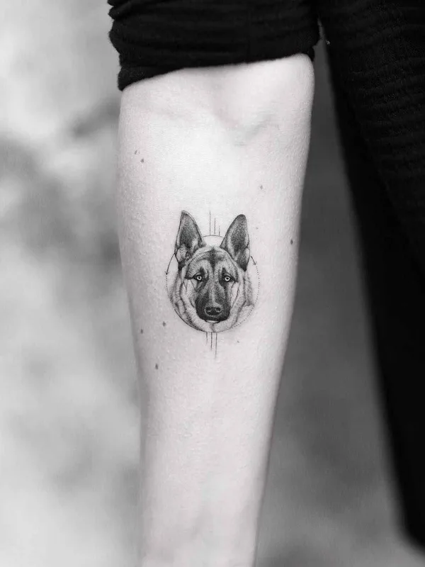 black and grey black and grey tatouage sur forearm #17161 | Artiste tatoueur Alessandro Capozzi