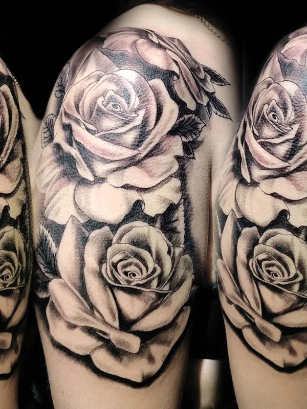 female black and grey realism татуировка на shoulder #30149 | Тату мастер Гафуров Александр