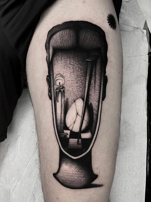 black and grey blackwork tatuaje en thigh #40760 | Tatuador Jacopo Uppercut