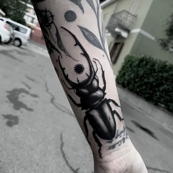 Graphic tattoo by Jacopo Uppercut in Milano