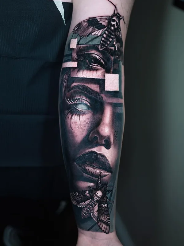 black and grey realism татуировка на forearm #40785 | Тату мастер Максим Мельник