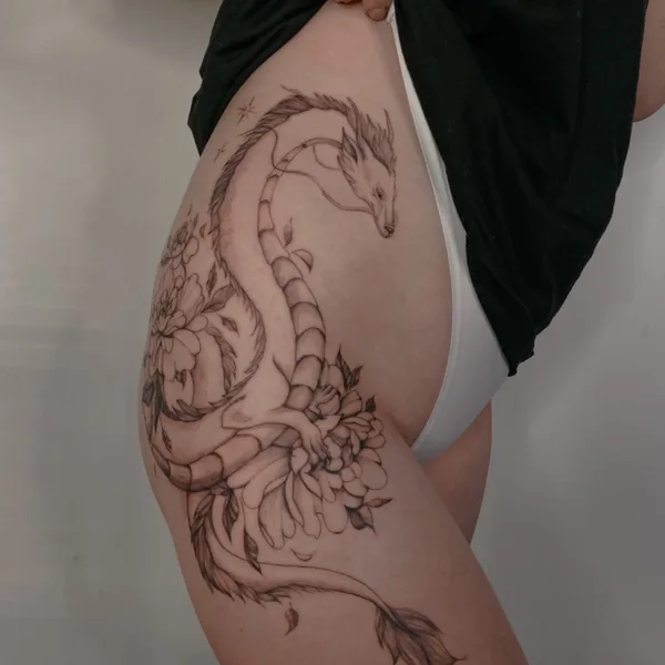 Feminine tattoo by Jenya Willow in Батуми