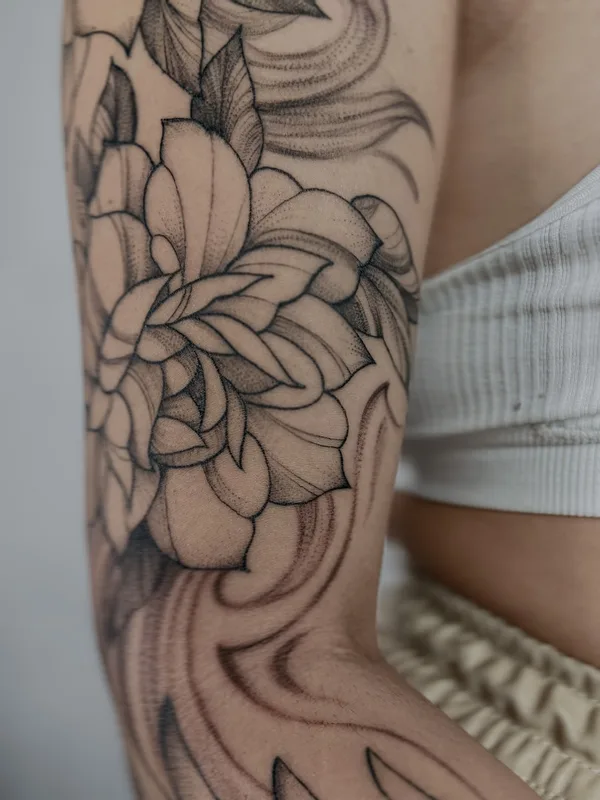 female black and grey black and grey татуировка на forearm #59307 | Тату мастер Jenya Willow