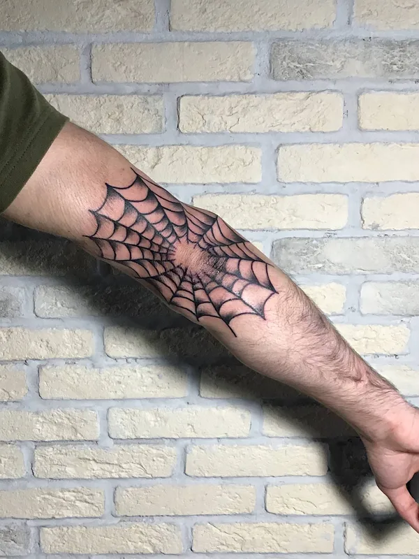 male black blackwork татуировка на forearm #33280 | Тату мастер Кирилл Синицын
