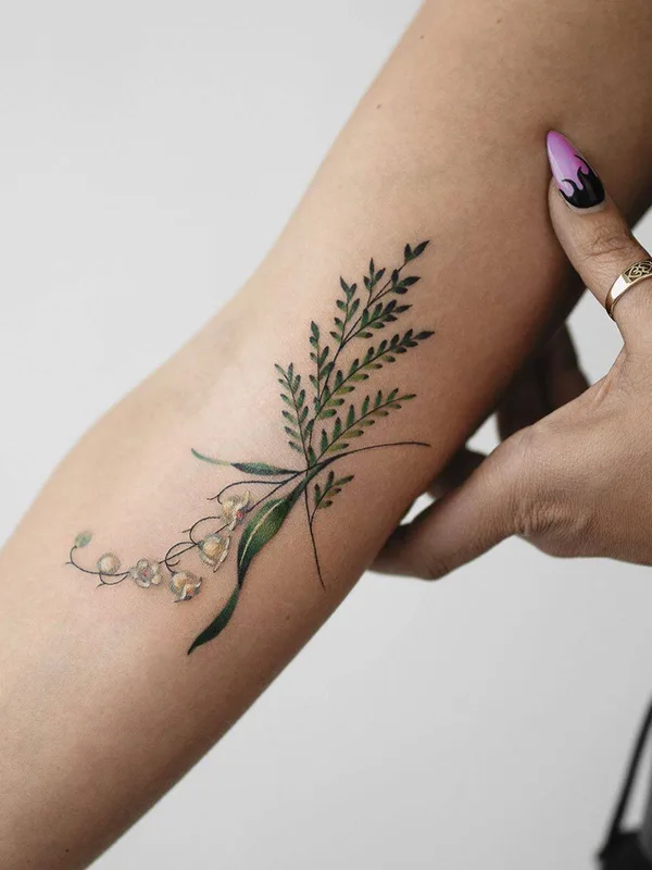 female color botanic 타투 부위 forearm #34119 | 타투이스트 Rey Jasper