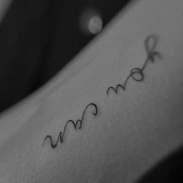 Minimalism tattoo by Лина Ермоленко in Сочи