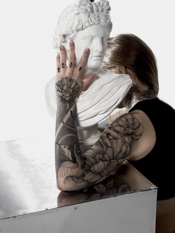 female black and grey black and grey татуировка на full sleeve #52604 | Тату мастер Владислав Скрябин