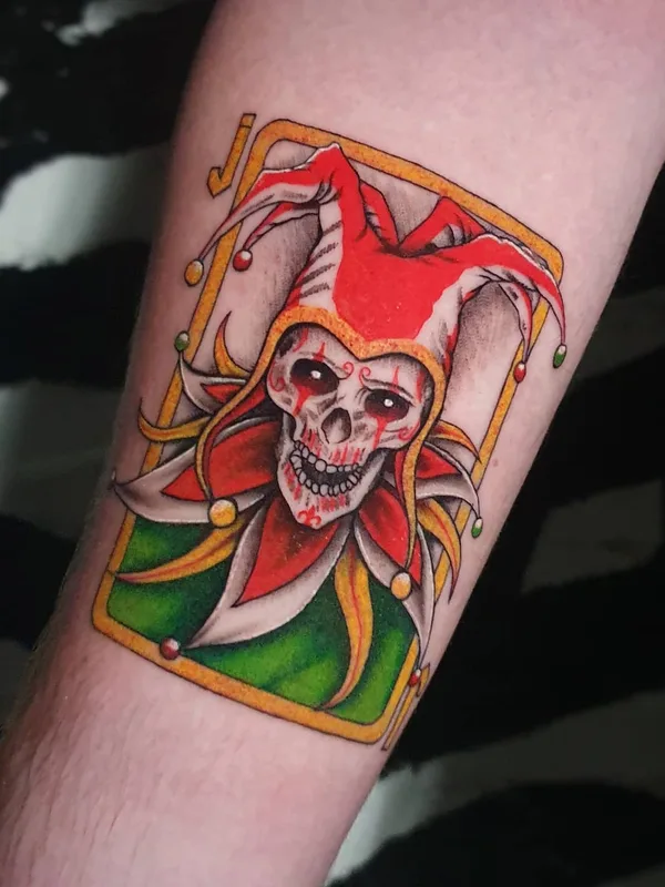 color new school tattoo auf forearm #52638 | Tätowierer Katia Ink
