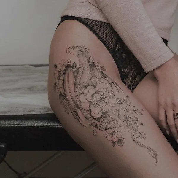 Fine Line tattoo by Юлия Равинских in Ростов-на-Дону