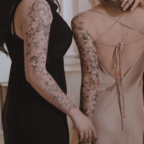 Fine Line tattoo by Юлия Равинских in Ростов-на-Дону