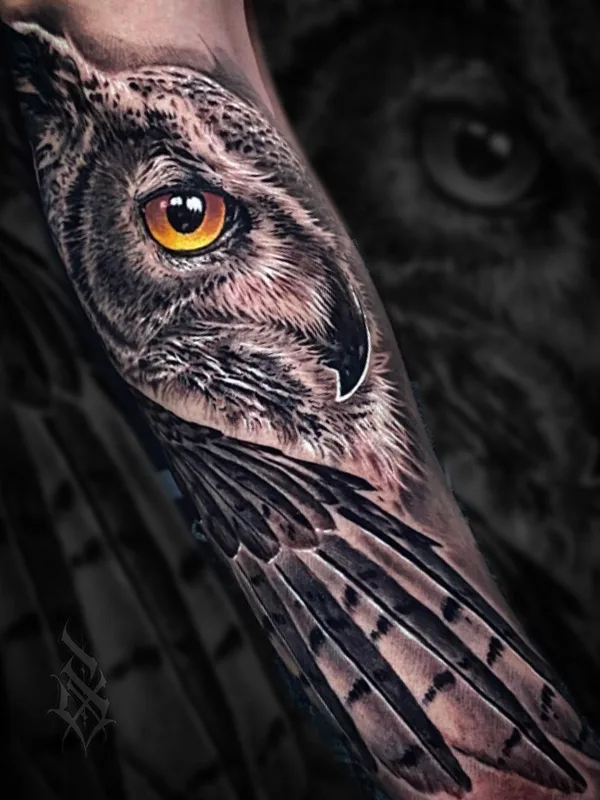 black and grey realism tattoo auf forearm #52661 | Tätowierer Юрий Симакин