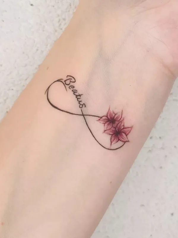 female color fineline татуировка на wrist #52695 | Тату мастер Эвелина @evelina_lem_tattoo