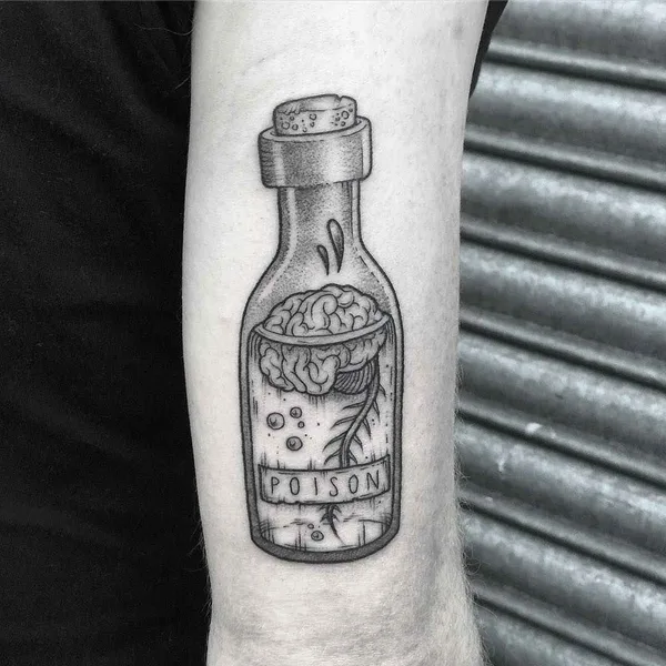 Linework tattoo by Lozzy Bones
