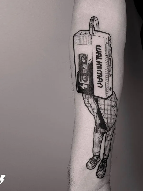 black and grey blackwork tattoo auf forearm #36864 | Tätowierer Serena Caponera