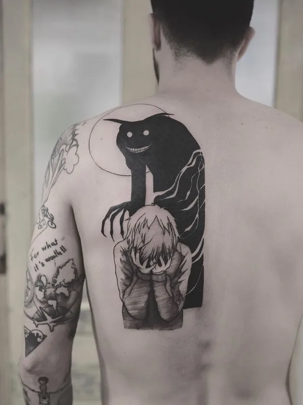 black blackwork tattoo auf upper back #36863 | Tätowierer Serena Caponera