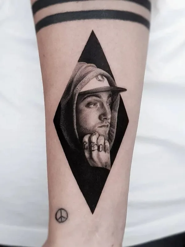 male black and grey realism 타투 부위 forearm #57720 | 타투이스트 Thommesen Ink