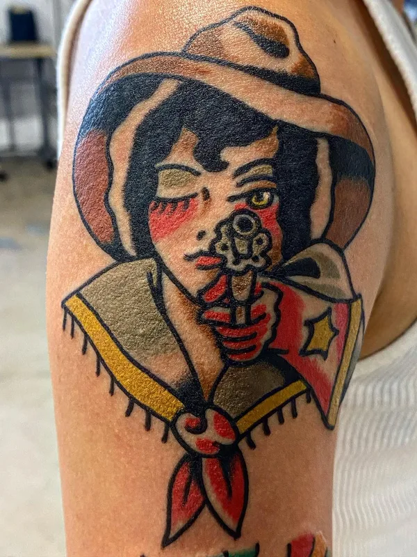 female color old school 纹身 在 upper arm #57760 | 纹身师 Brandon Stolicny
