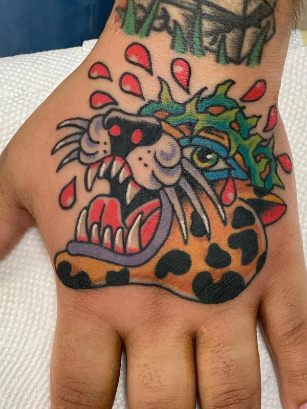 color neo traditional 纹身 在 hand #57757 | 纹身师 Brandon Stolicny