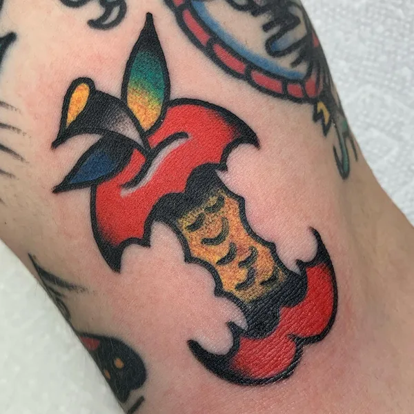 Traditional tattoo by Derik Snell in West Hartford