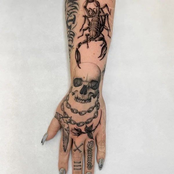 Graphic tattoo by Delphin Musquet in London