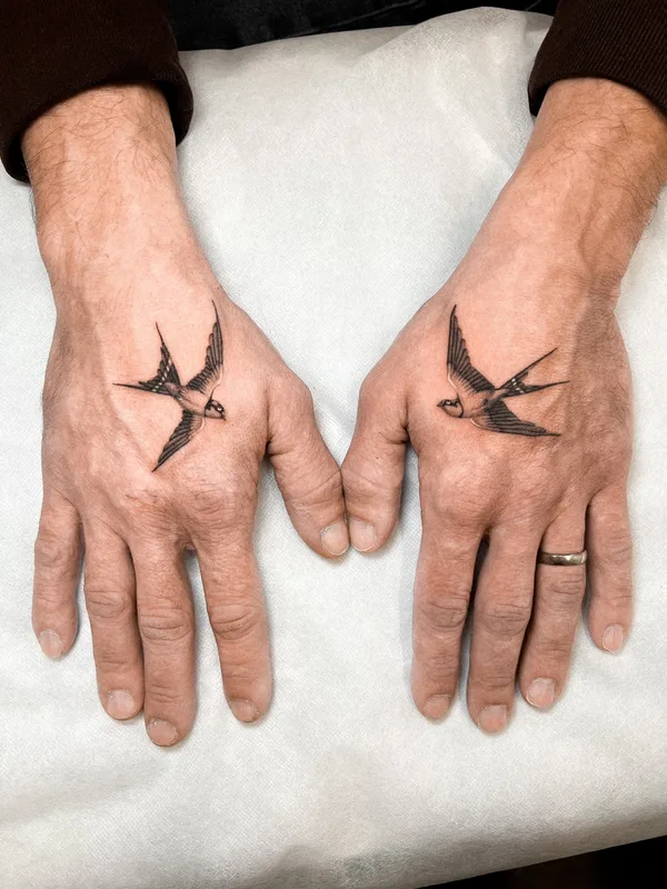 Graphic tattoo by Delphin Musquet in London