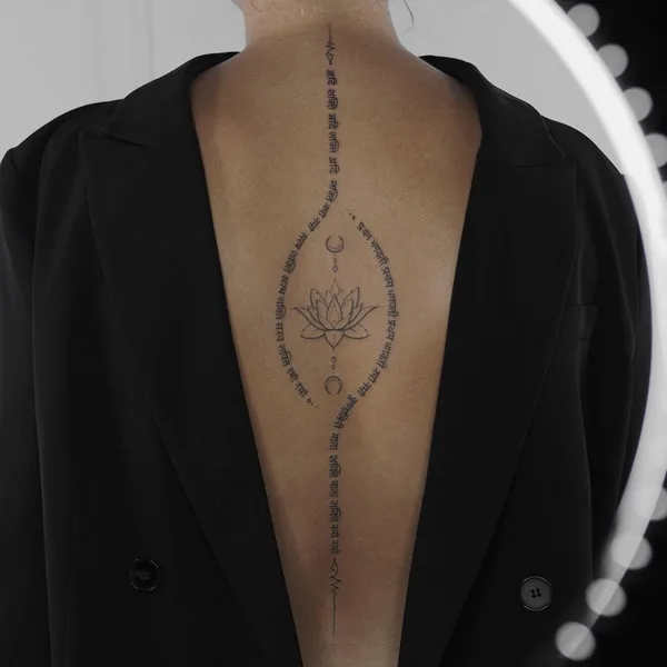 handpoke tattoo by София Стрельцова in Saint Petersburg