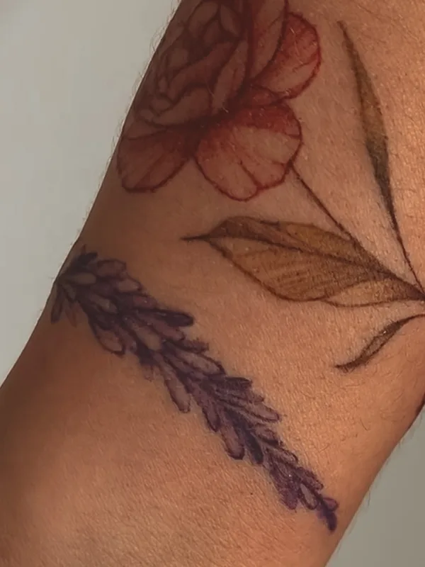 color botanic Tatuaggio su forearm #38177 | Tatuatore Лена Штарк 
