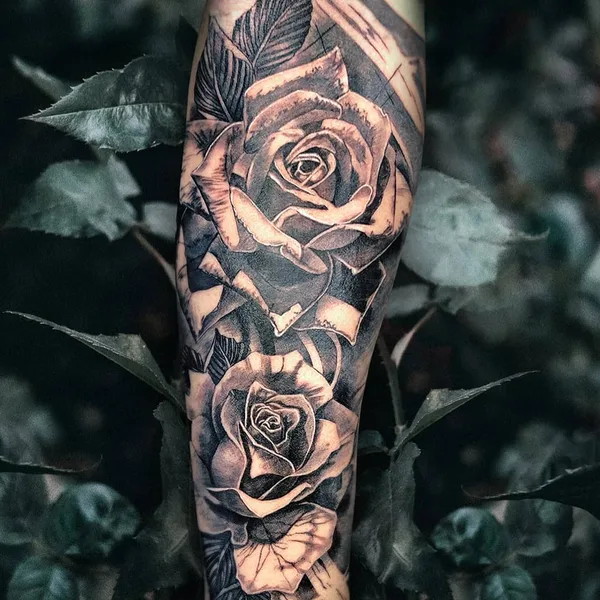 Graphic tattoo by Miguel Bohigues in Aldaia