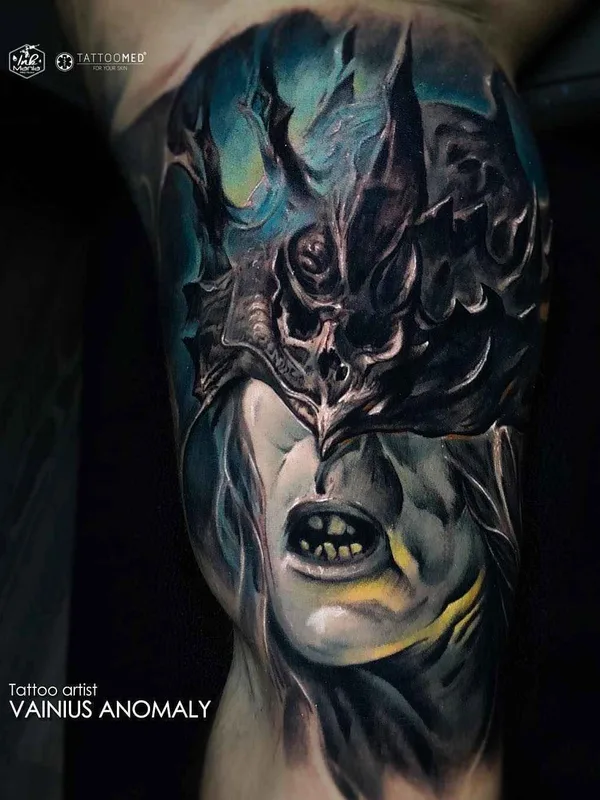 color realism Tatuaggio su shoulder #17409 | Tatuatore Vainius Anomaly