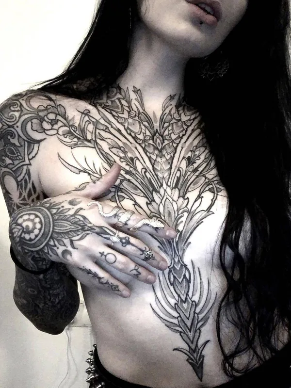 female black and grey ornamental татуировка на chest #34630 | Тату мастер Raphcemo