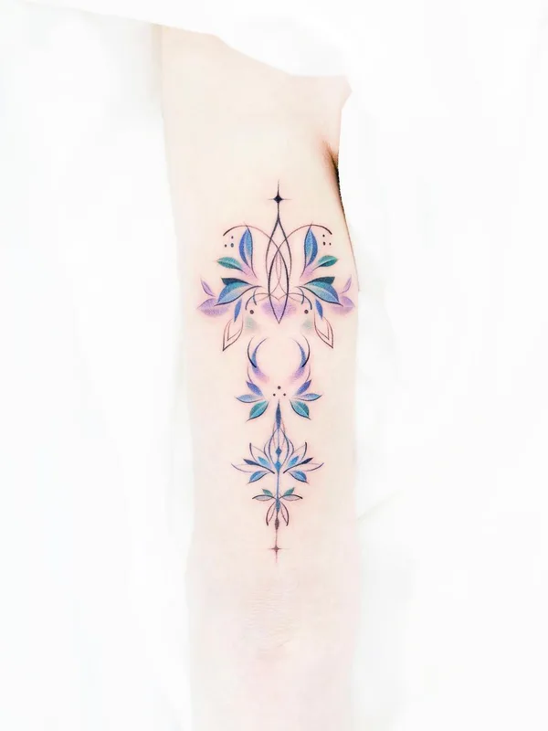 female color botanic, ornamental, jewelry татуировка на forearm #63477 | Тату мастер Foret tattoo