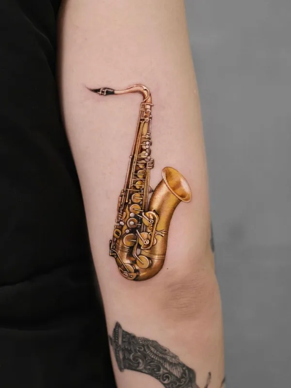 female color micro-realism tattoo auf shoulder #63504 | Tätowierer Neuneu Wu