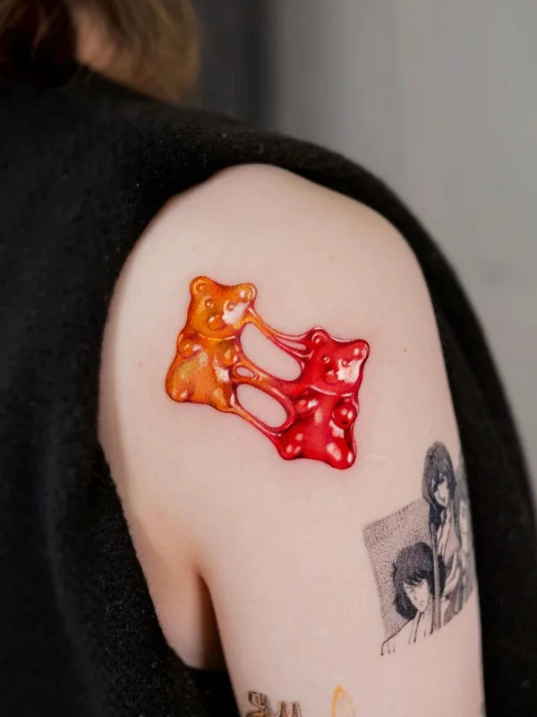 female color micro-realism tattoo auf shoulder #63502 | Tätowierer Neuneu Wu