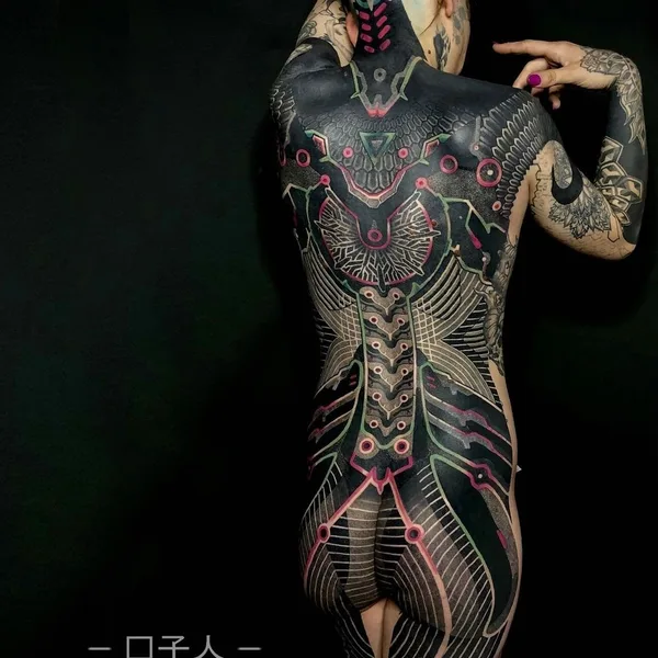 Biomechanical tattoo by Wruce Bayne in Treviso