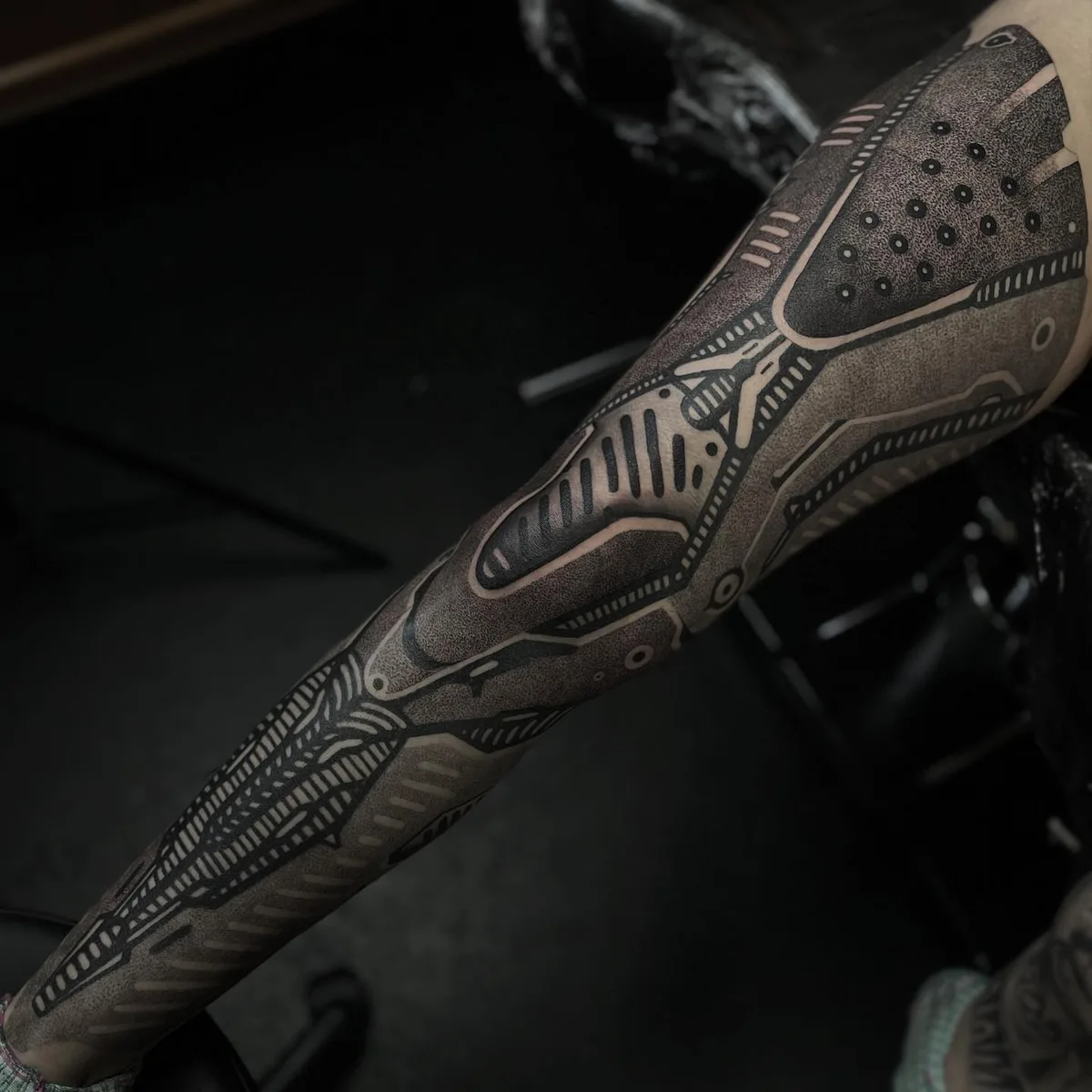 Cybernetic mechanic Wruce Bayne and his tattoo cyborgs! - image 3