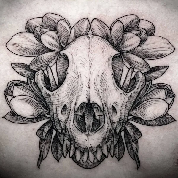 Graphic tattoo by doskaladas in Valencia