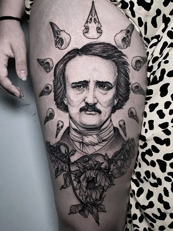 female black and grey blackwork tatouage sur thigh #41574 | Artiste tatoueur doskaladas