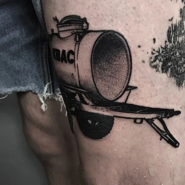 avant-garde tattoo by Евгений Пилягин in Saint Petersburg