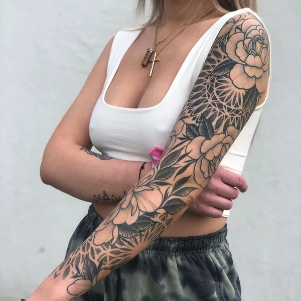 Ornamental tattoo by Suttoos in Dublin