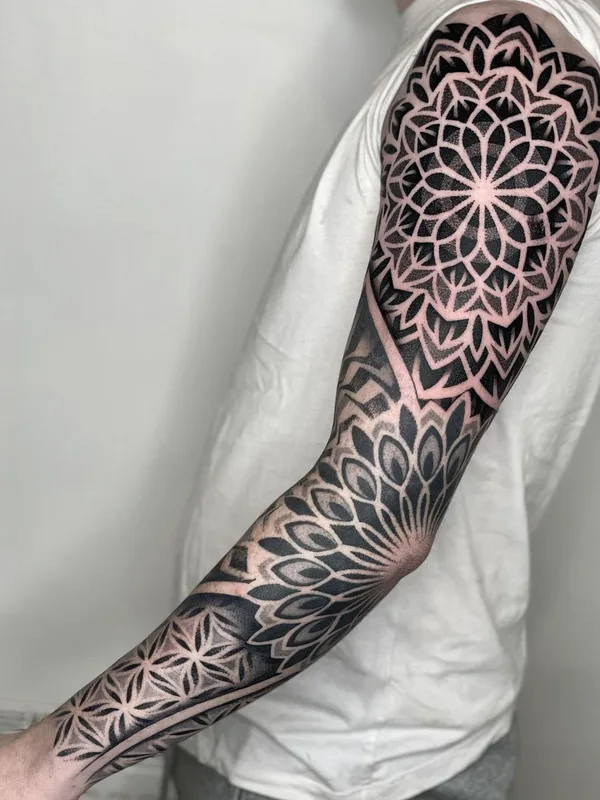 Ornamental tattoo by Suttoos in Dublin