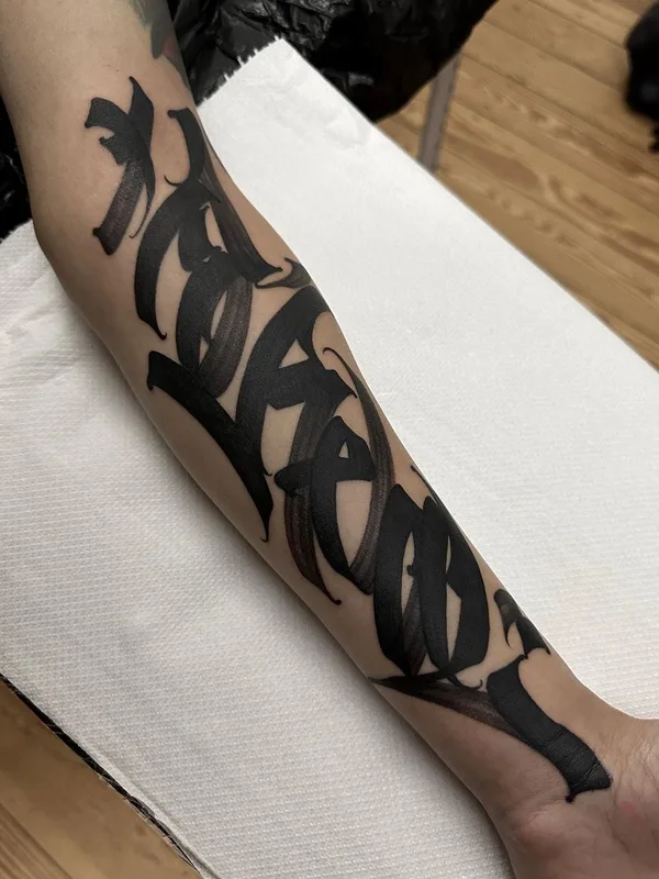 black blackwork Tatuagem em forearm #59371 | Tatuador Dustin | DESUR