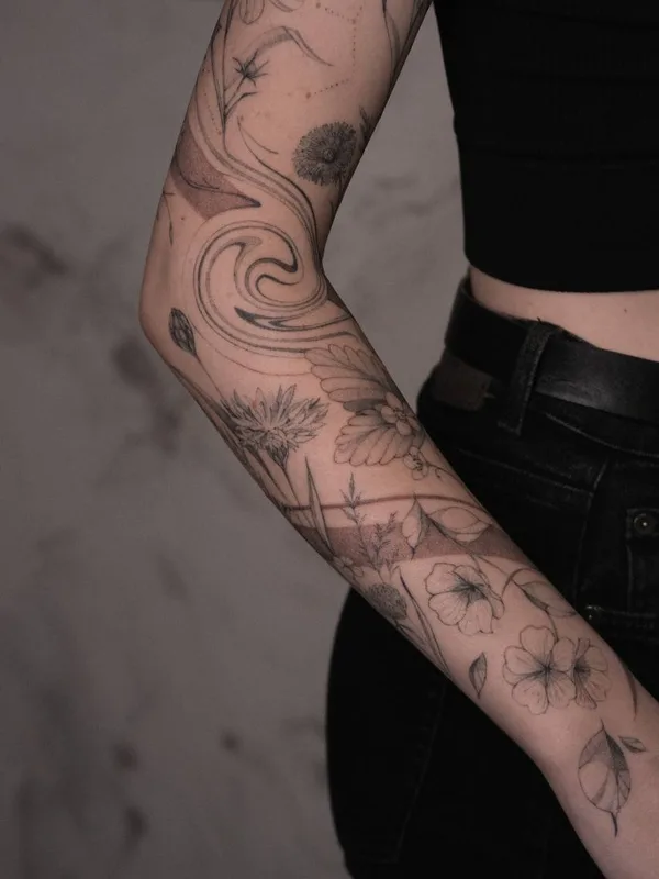 female black and grey fineline татуировка на forearm #74105 | Тату мастер Александра Копина